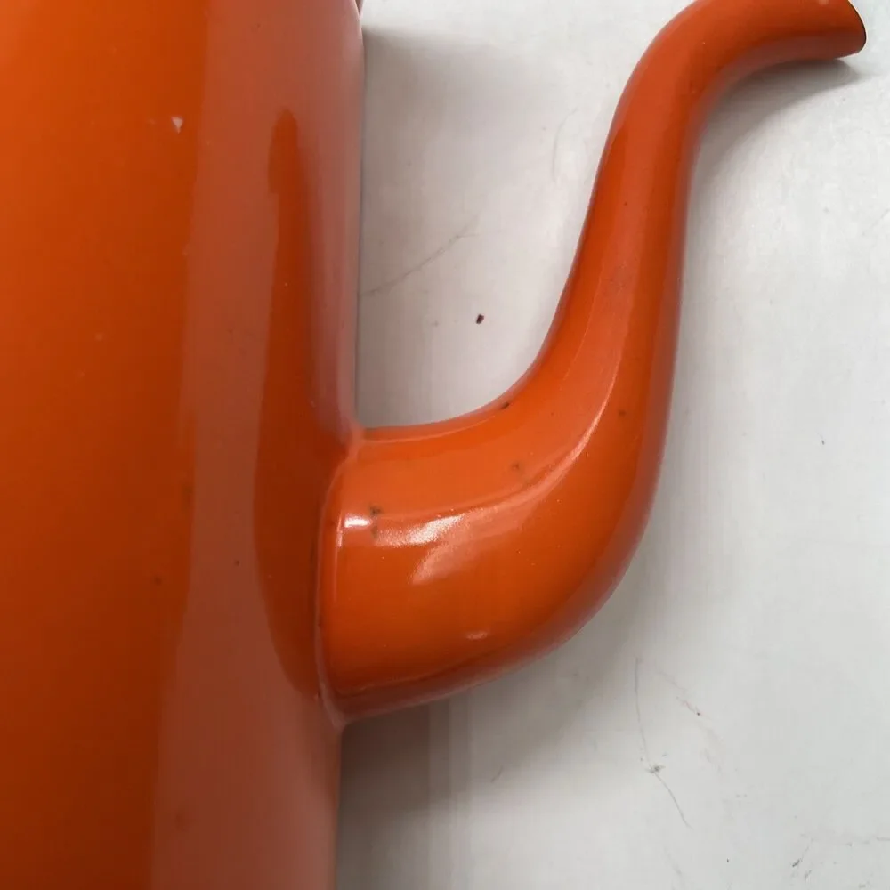 Unbranded lot enamelware